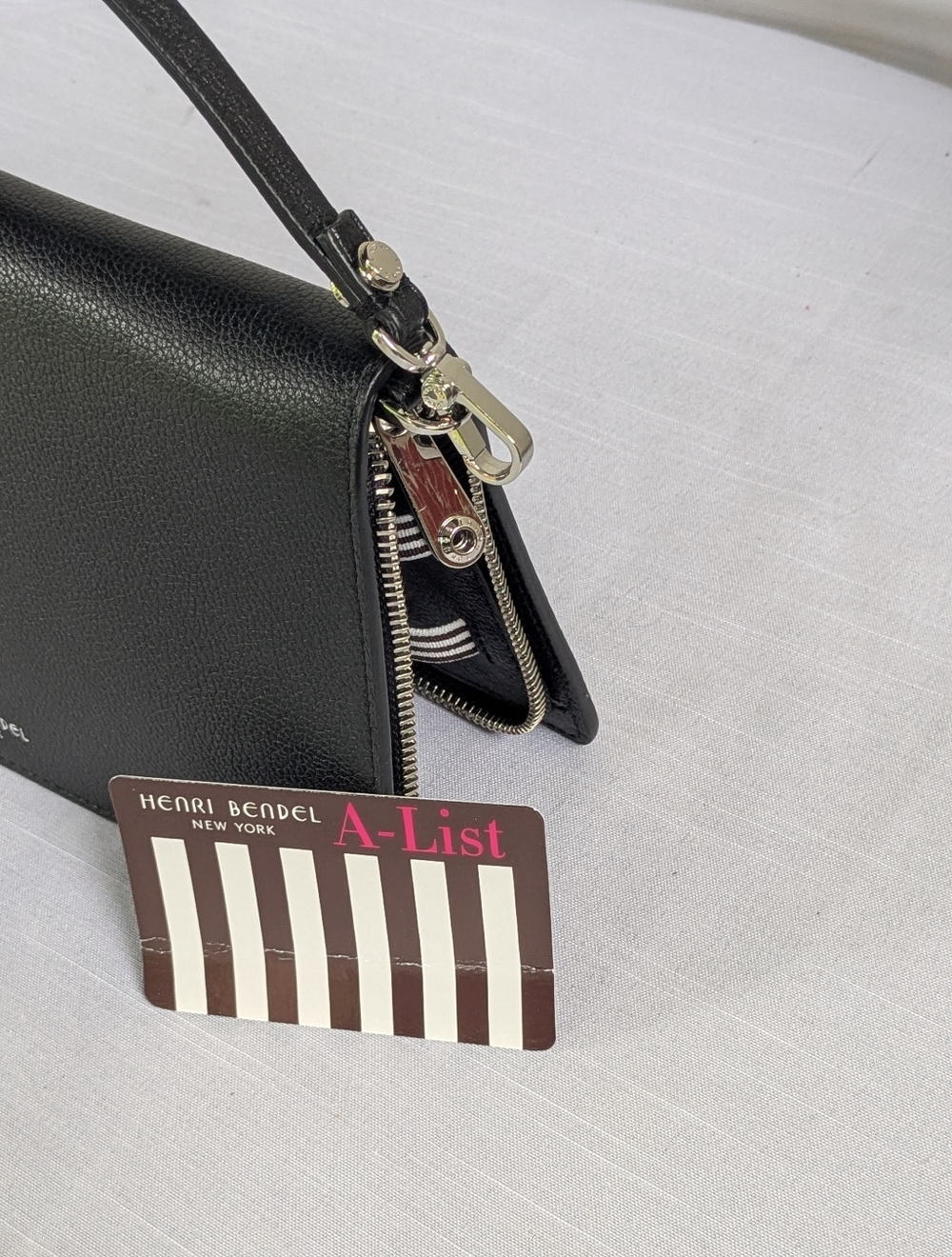 Henri Bendel Black Leather Handbag with Top Handle - Picture 4 of 9